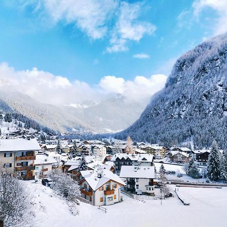Cesa Cherpei - Dog Friendly Кампітелло-ді-Фасса Екстер'єр фото